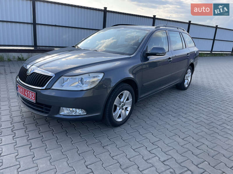 Универсал Skoda Octavia 2010 в Рожище
