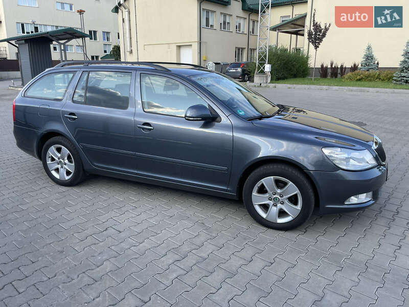 Универсал Skoda Octavia 2010 в Рожище
