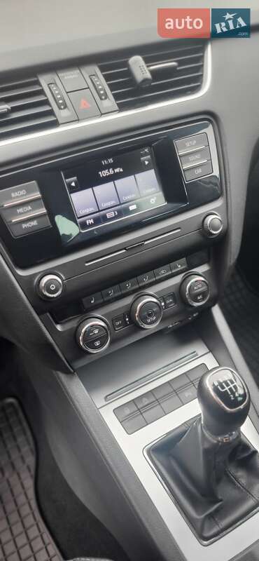 Универсал Skoda Octavia 2014 в Миргороде