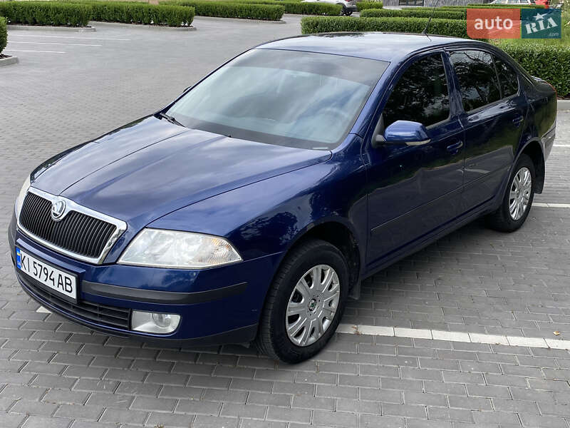 Ліфтбек Skoda Octavia 2008 в Ірпені