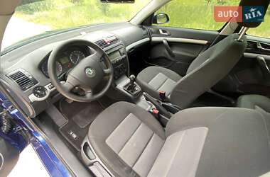 Лифтбек Skoda Octavia 2008 в 