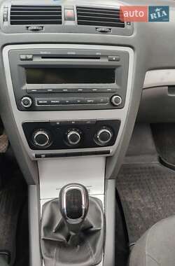 Лифтбек Skoda Octavia 2012 в 