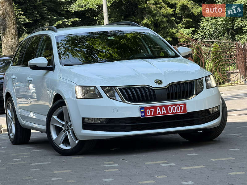 Универсал Skoda Octavia 2017 в Дрогобыче