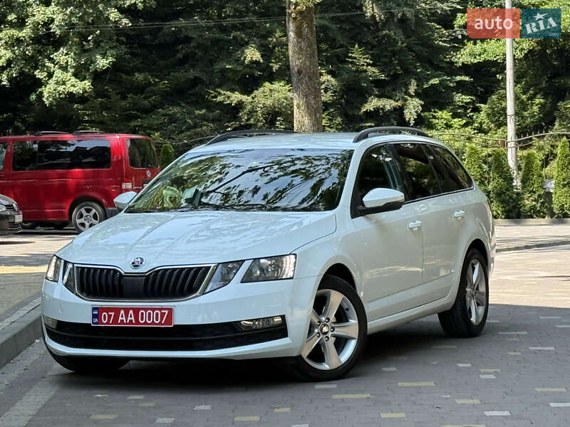 Универсал Skoda Octavia 2017 в Дрогобыче