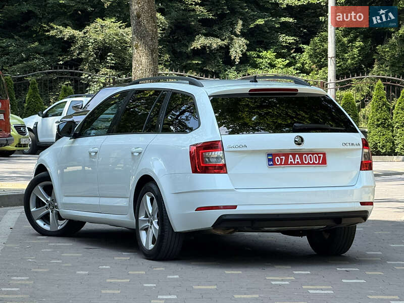 Универсал Skoda Octavia 2017 в Дрогобыче