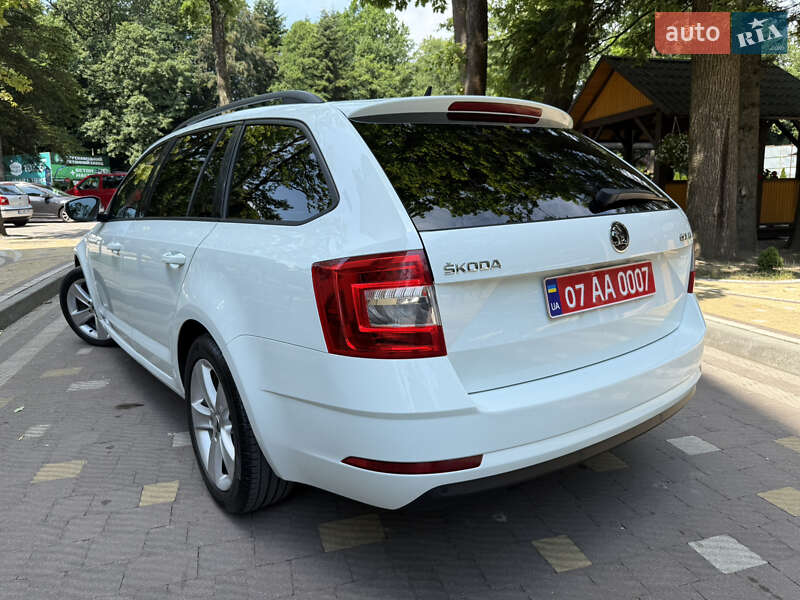Универсал Skoda Octavia 2017 в Дрогобыче
