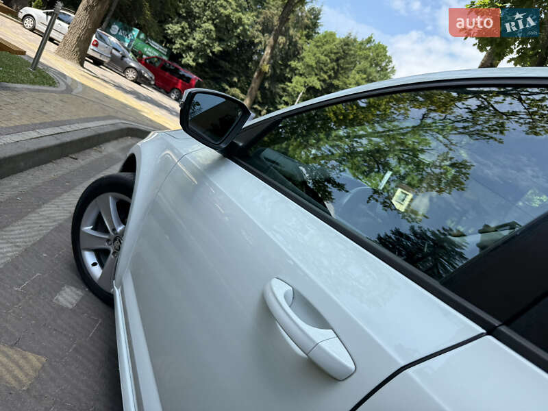 Универсал Skoda Octavia 2017 в Дрогобыче