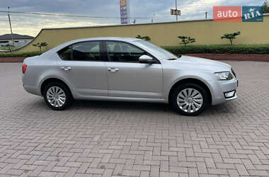 Лифтбек Skoda Octavia 2016 в Виноградове