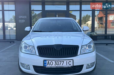 Лифтбек Skoda Octavia 2011 в 