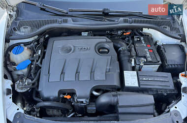 Лифтбек Skoda Octavia 2011 в 