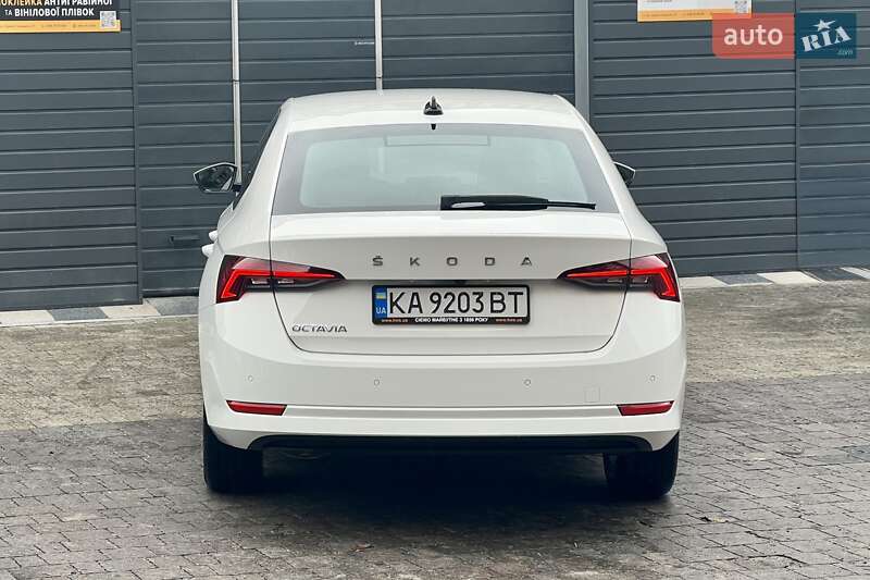 Лифтбек Skoda Octavia 2020 в Мукачево
