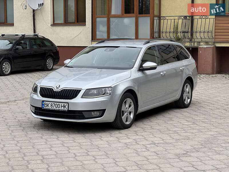 Универсал Skoda Octavia 2016 в Ровно