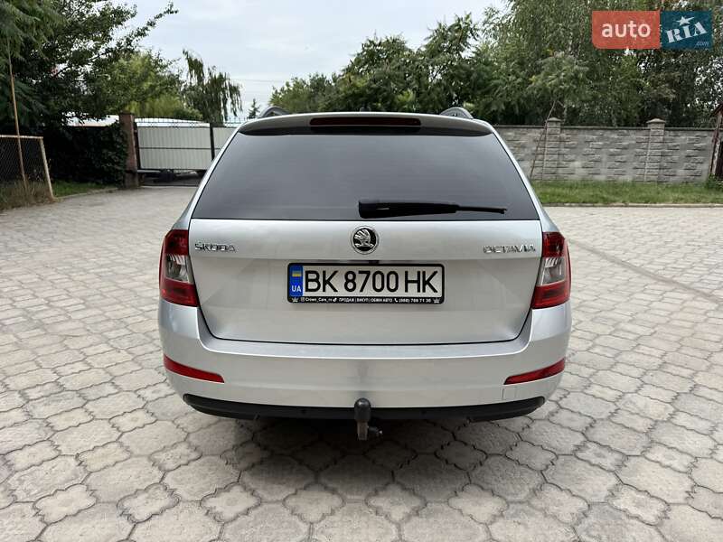 Универсал Skoda Octavia 2016 в Ровно