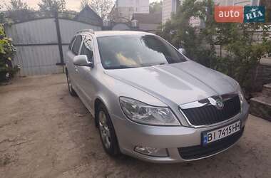 Универсал Skoda Octavia 2010 в 