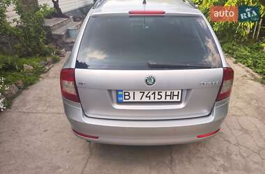 Универсал Skoda Octavia 2010 в 