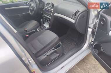 Универсал Skoda Octavia 2010 в 