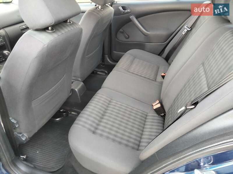 Лифтбек Skoda Octavia 2008 в Полтаве