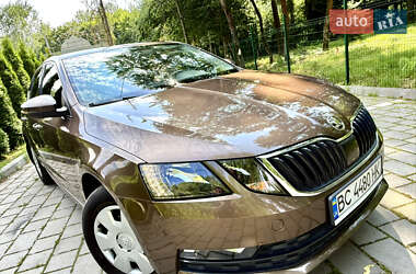 Лифтбек Skoda Octavia 2018 в Трускавце
