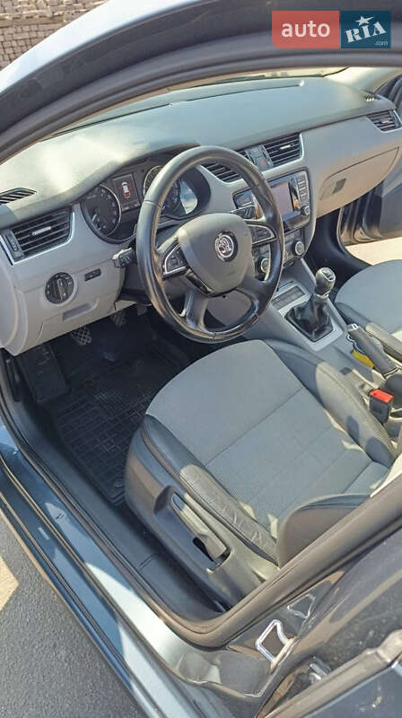 Универсал Skoda Octavia 2015 в Харькове