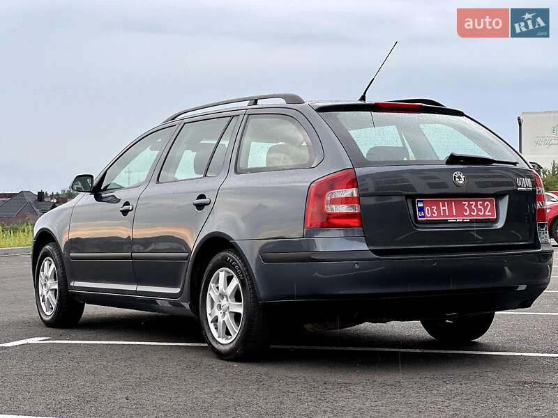 Универсал Skoda Octavia 2007 в Ровно
