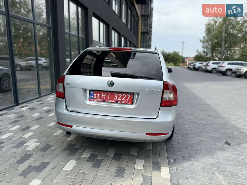 Универсал Skoda Octavia 2010 в Полтаве