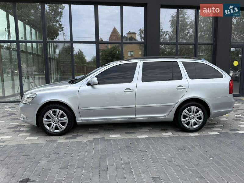 Универсал Skoda Octavia 2010 в Полтаве