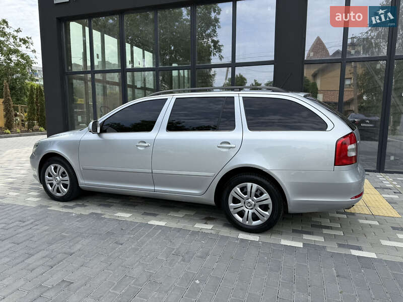 Универсал Skoda Octavia 2010 в Полтаве