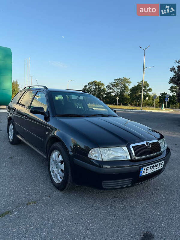 Универсал Skoda Octavia 2004 в Павлограде