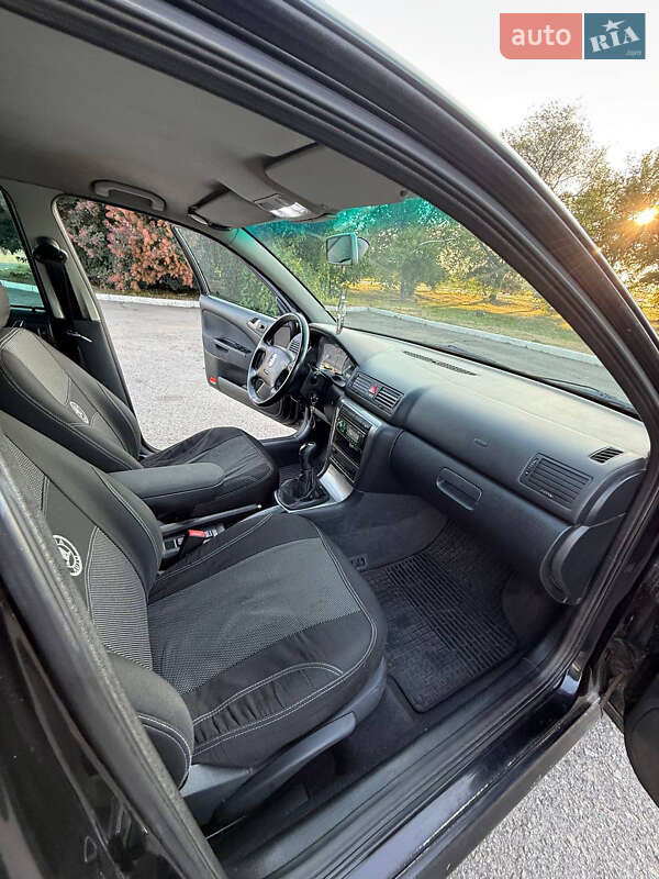 Универсал Skoda Octavia 2004 в Павлограде