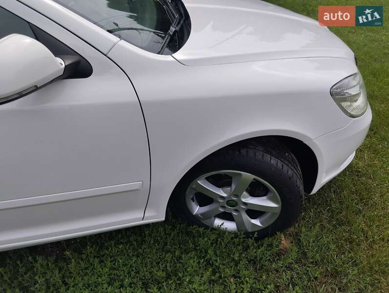 Універсал Skoda Octavia 2013 в Мамаївцах