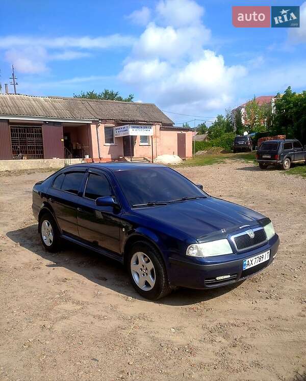 Лифтбек Skoda Octavia 2003 в Харькове