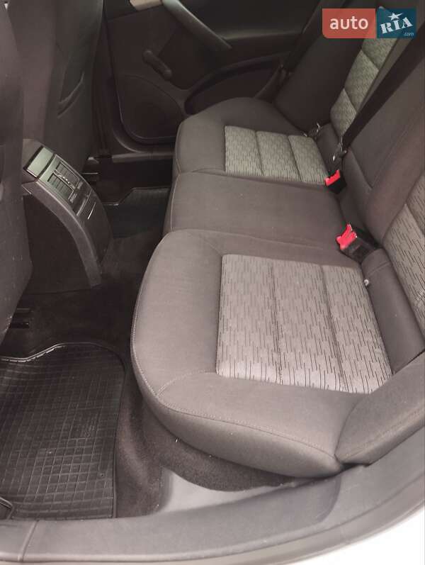 Універсал Skoda Octavia 2013 в Мамаївцах