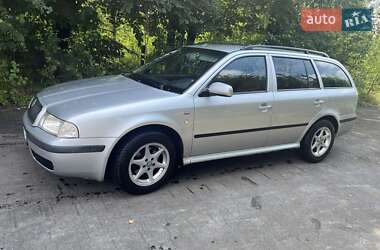 Універсал Skoda Octavia 2003 в Костопілі