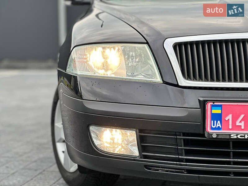 Универсал Skoda Octavia 2005 в Самборе