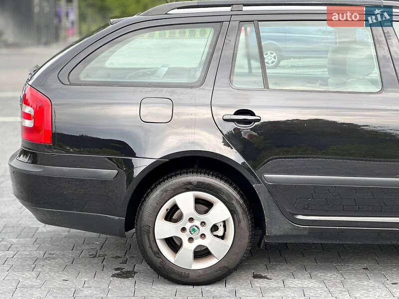 Универсал Skoda Octavia 2005 в Самборе