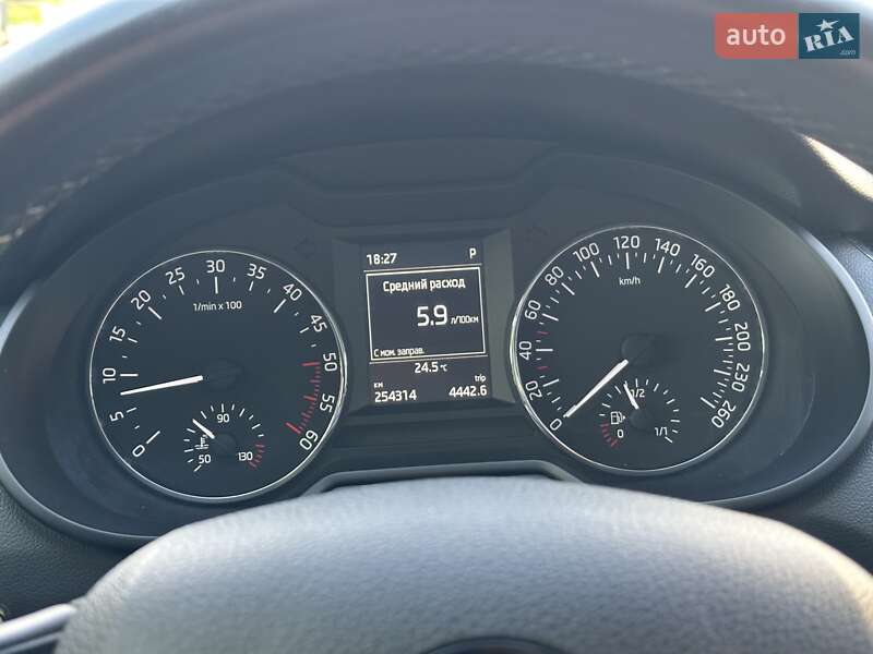 Лифтбек Skoda Octavia 2013 в Харькове
