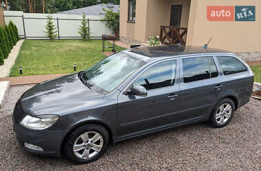Универсал Skoda Octavia 2010 в 