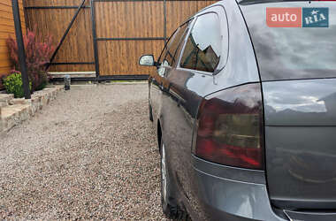 Универсал Skoda Octavia 2010 в 