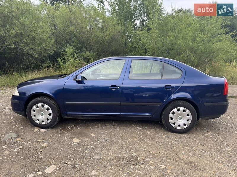 Лифтбек Skoda Octavia 2008 в Вижнице