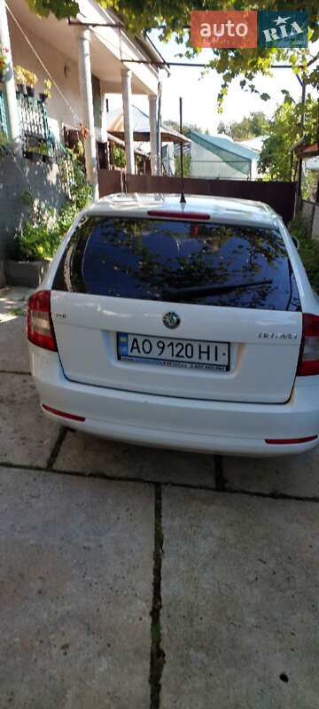 Универсал Skoda Octavia 2011 в Виноградове