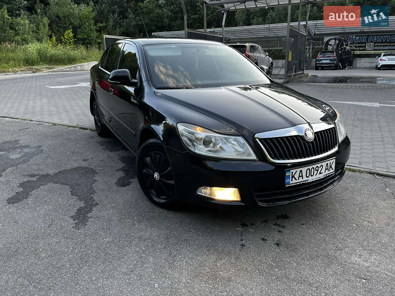 Лифтбек Skoda Octavia 2010 в Киеве