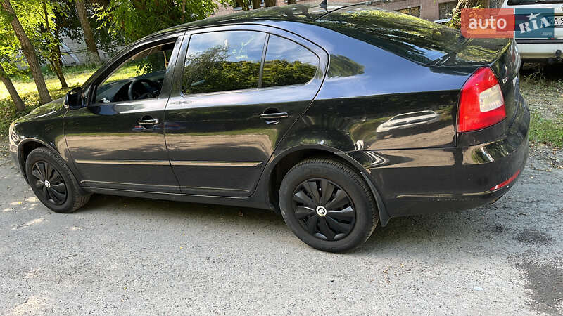 Лифтбек Skoda Octavia 2010 в Киеве