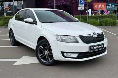 Лифтбек Skoda Octavia 2015 в Киеве
