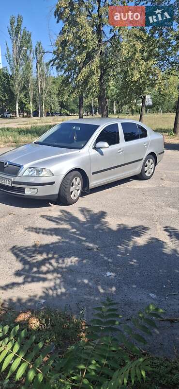 Лифтбек Skoda Octavia 2007 в Запорожье