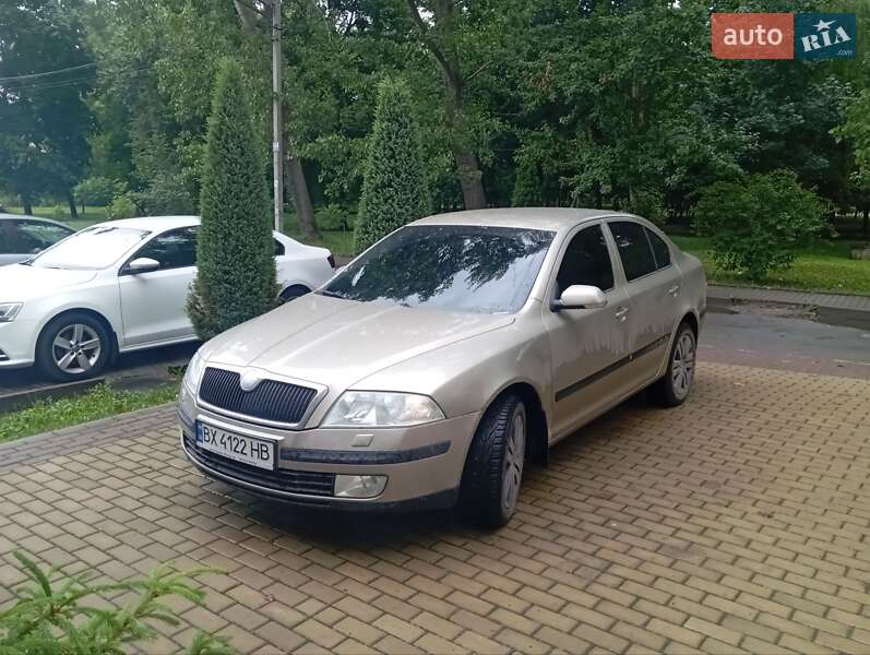 Лифтбек Skoda Octavia 2004 в Ивано-Франковске
