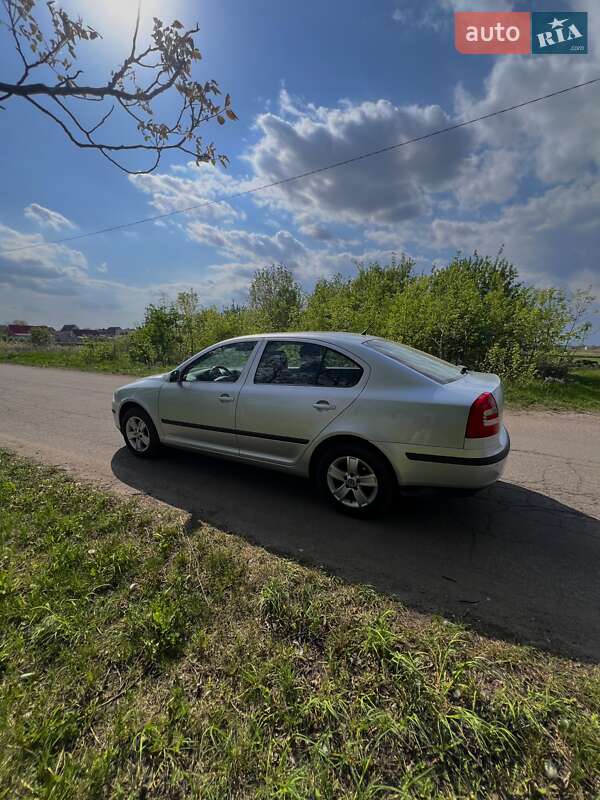 Лифтбек Skoda Octavia 2008 в Житомире