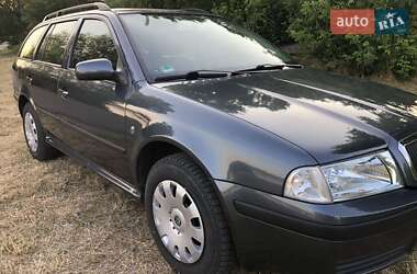 Універсал Skoda Octavia 2009 в 