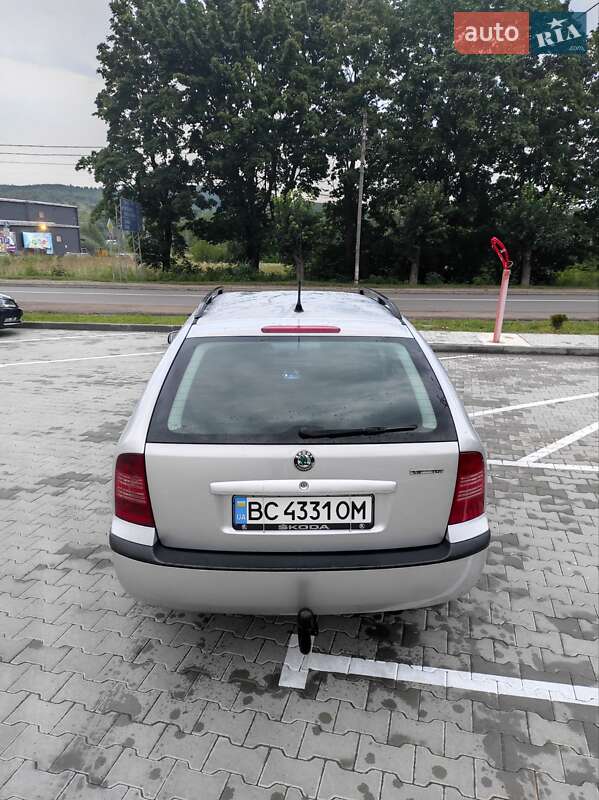 Універсал Skoda Octavia 2004 в Старому Самборі