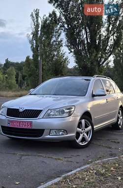 Універсал Skoda Octavia 2009 в Кам'янському