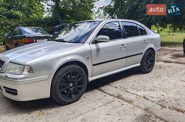 Лифтбек Skoda Octavia 2001 в 